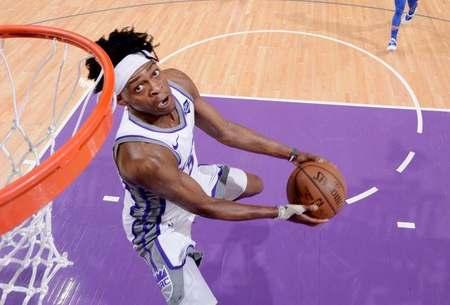 扰持球投 扰持球投