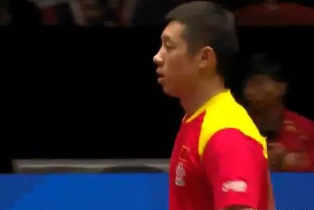 缩小至只有